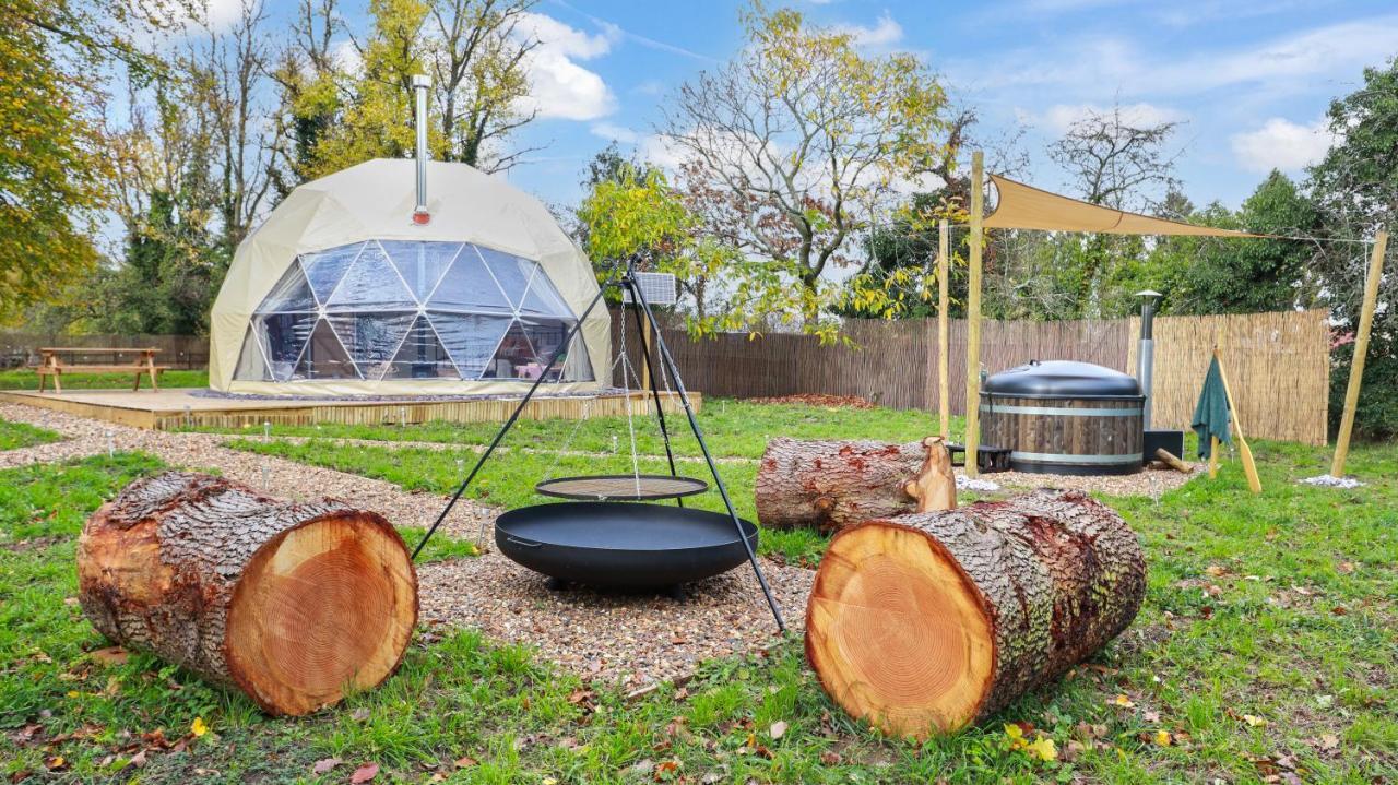 Hotel Luxury Dome With Private Wood-Fired Hot Tub à Oxford Extérieur photo